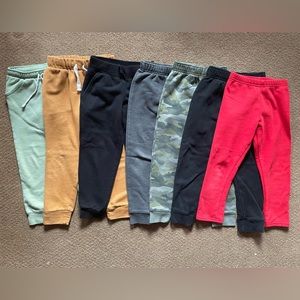 Bundle of 7 Girls’ Fleece Sweatpants-Size 5T